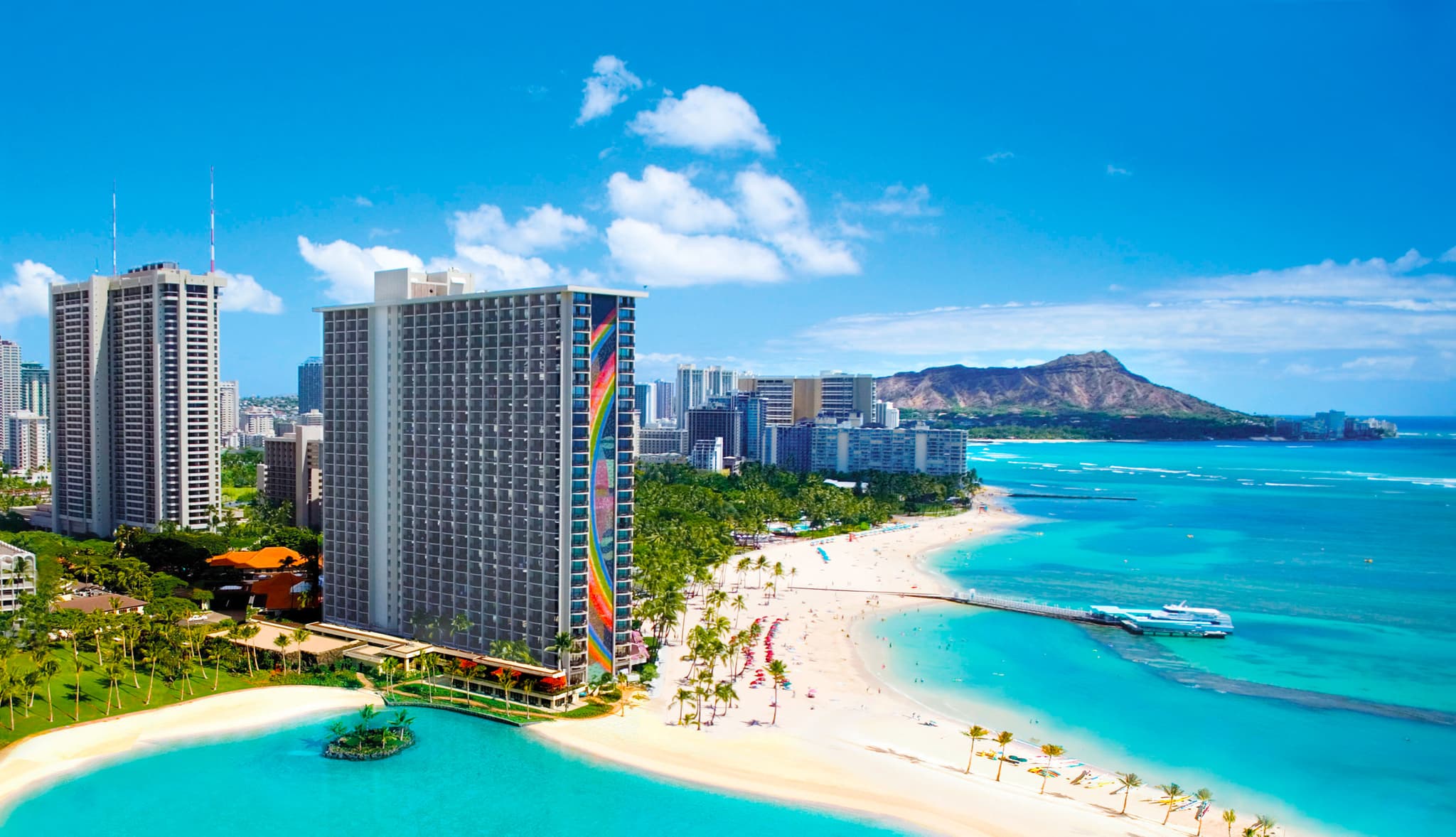 Beachfront Rainbow Tower at Hilton Hawaiian Village Waikiki Beach Resort