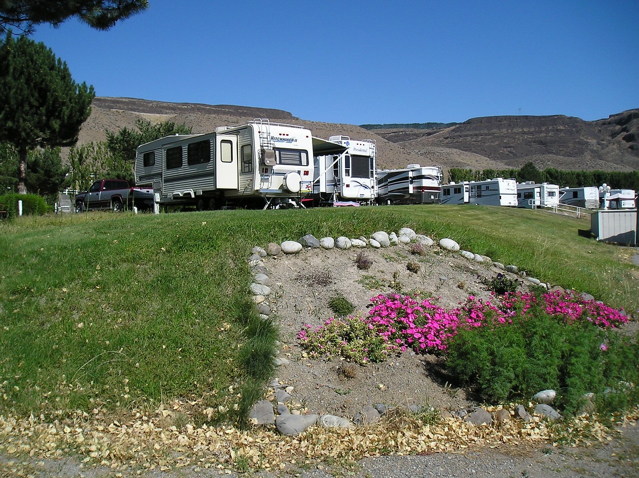 Crescent Bar RV Resort