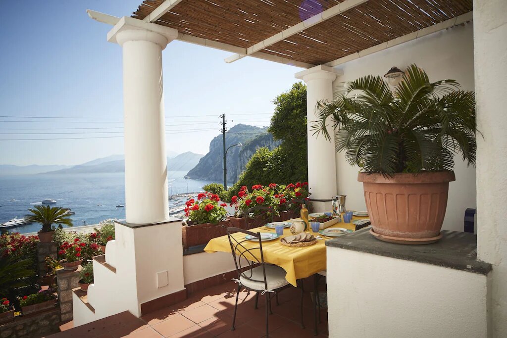 Panoramic House on Naples Gulf and Capri Harbor, with Terrace and Garden