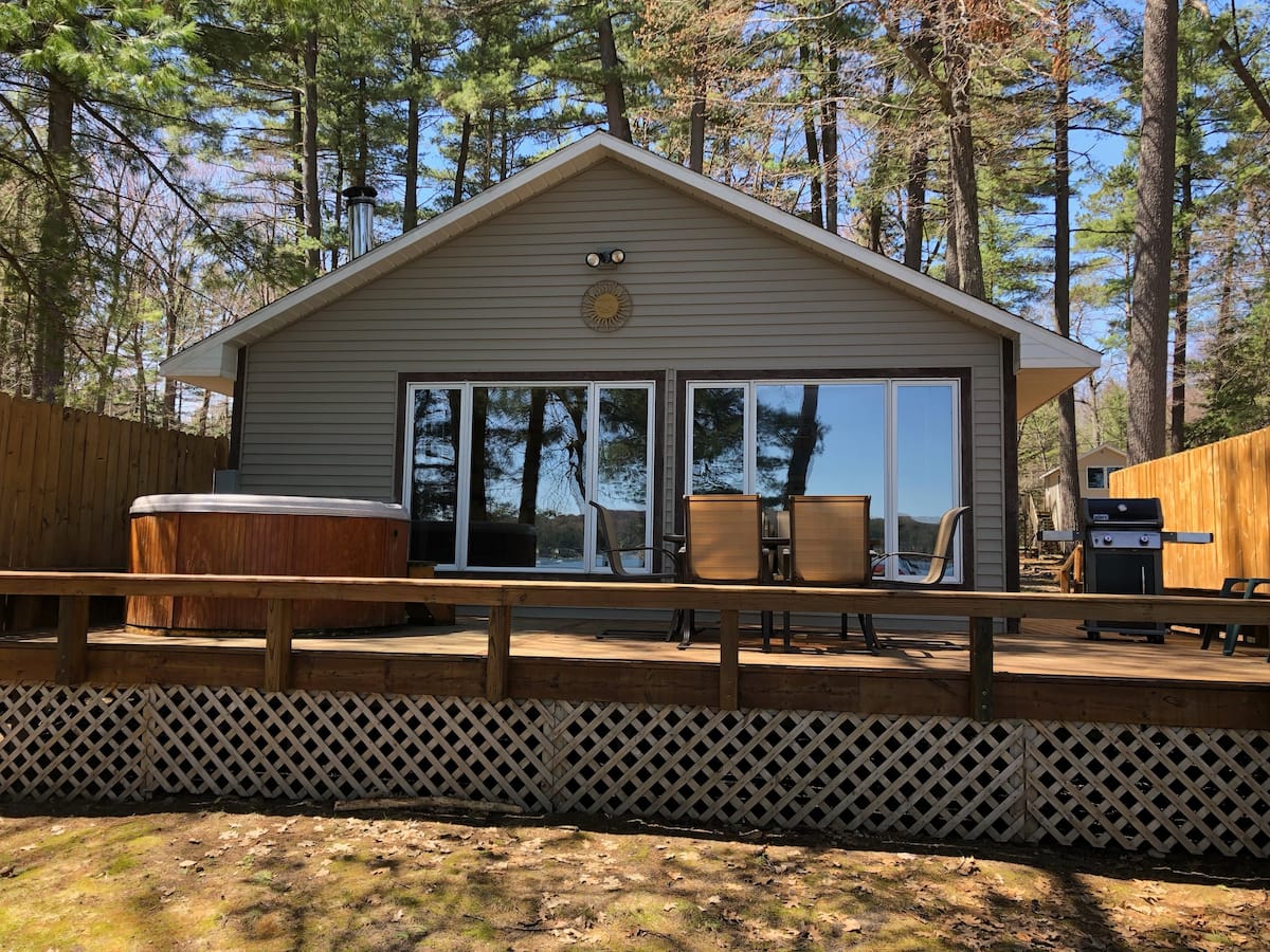 Serenity Beach Haus on Otsego Lake