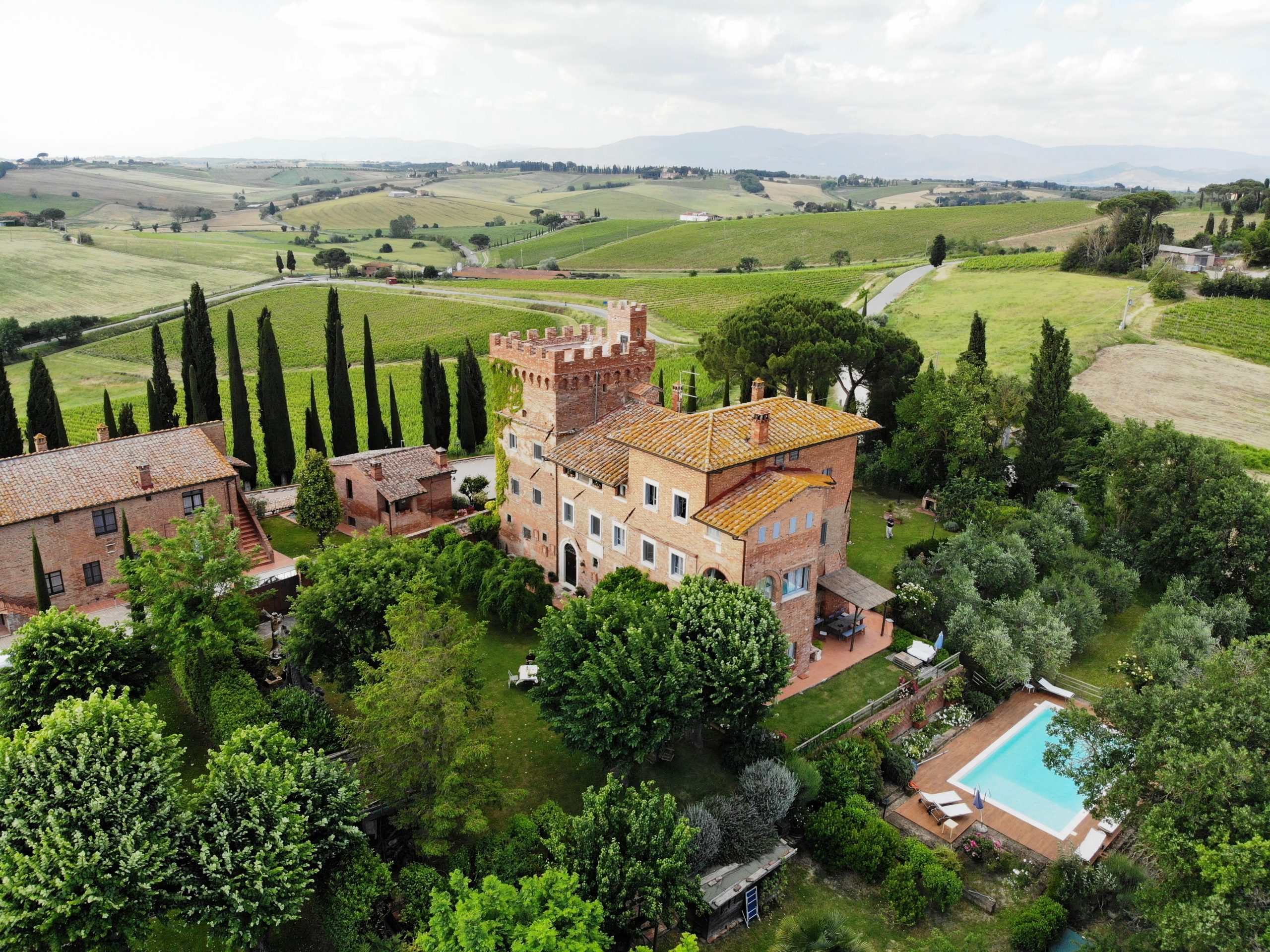 20 Best Airbnbs in Italy Trips To Discover