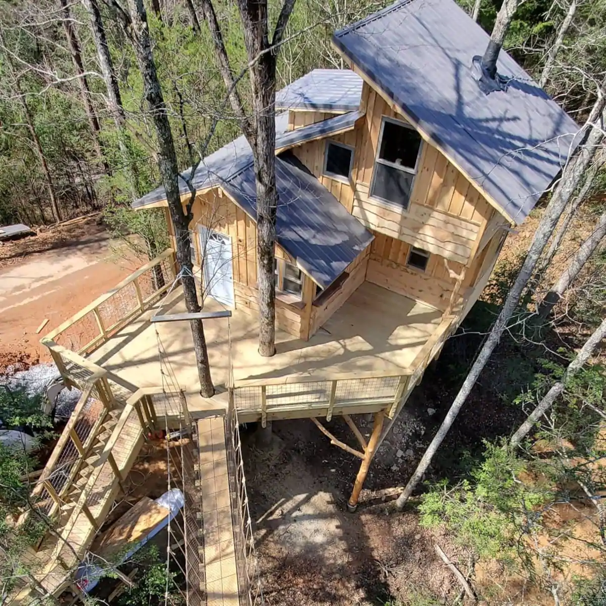 Built by the Treehouse Guys and available to rent