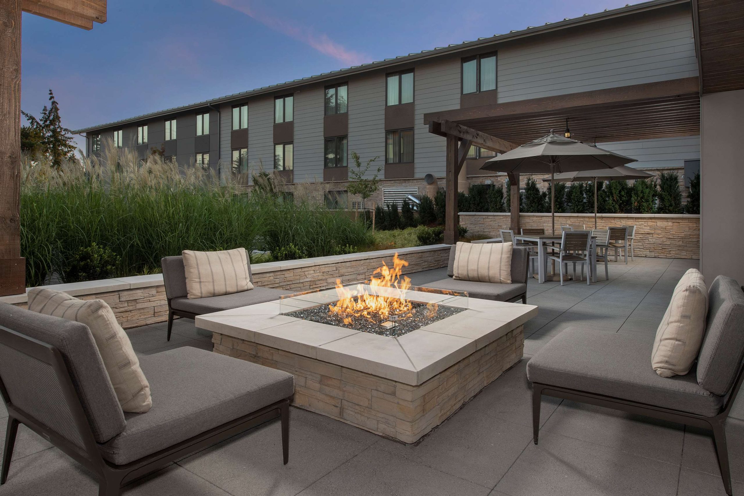 Country Inn & Suites by Radisson, Seattle-Tacoma International Airport, WA