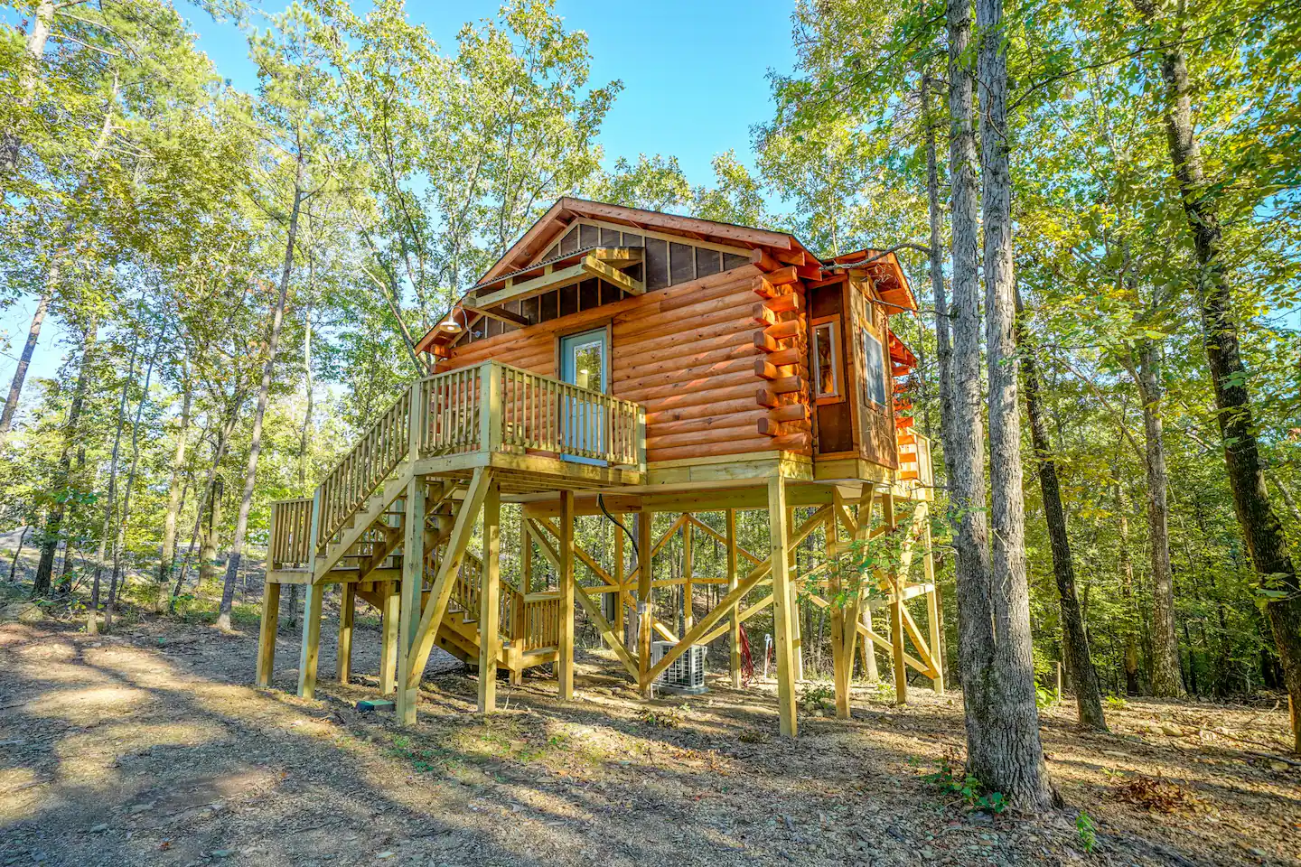 Whispering Pines Treehouse, Starlight Haven