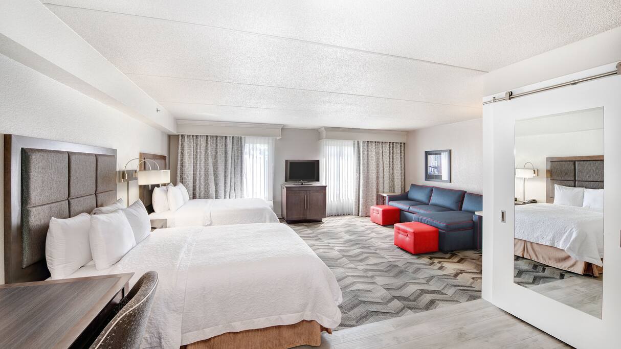 Hampton Inn & Suites Atlanta-Galleria