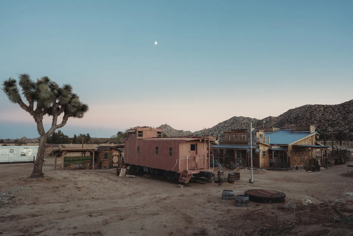 Jacuzzi at The Outlaw: Pioneertown