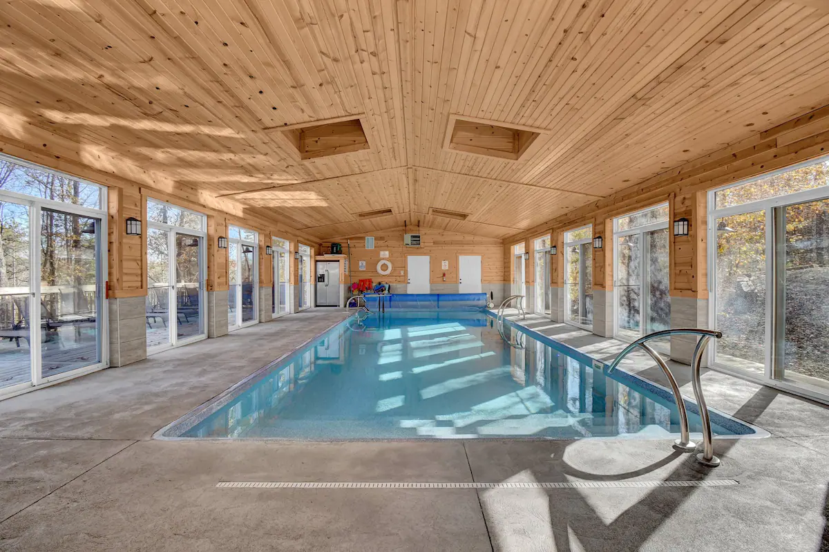 High Point Lodge with Indoor Pool