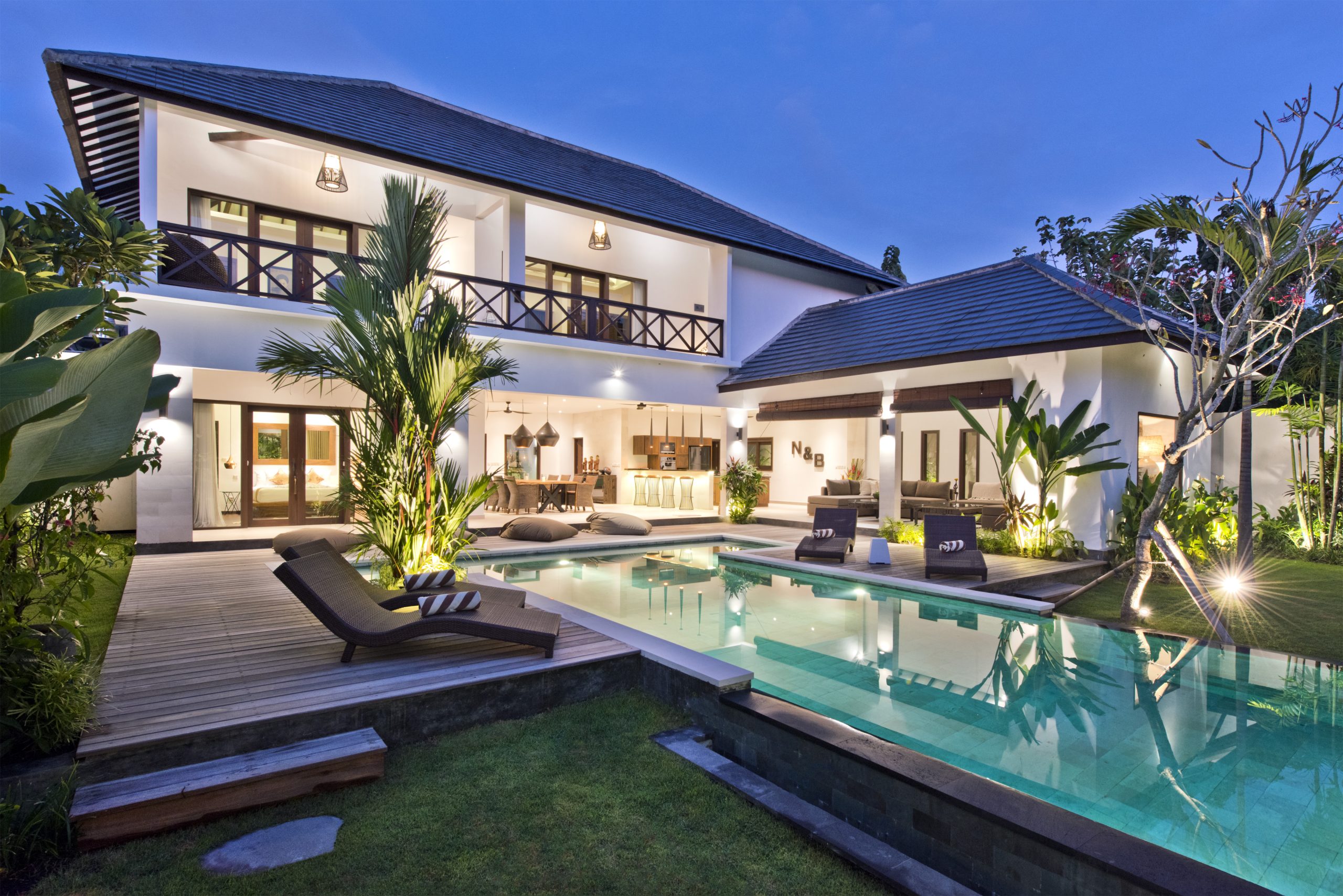 Private Luxury 4BR Villa Canggu