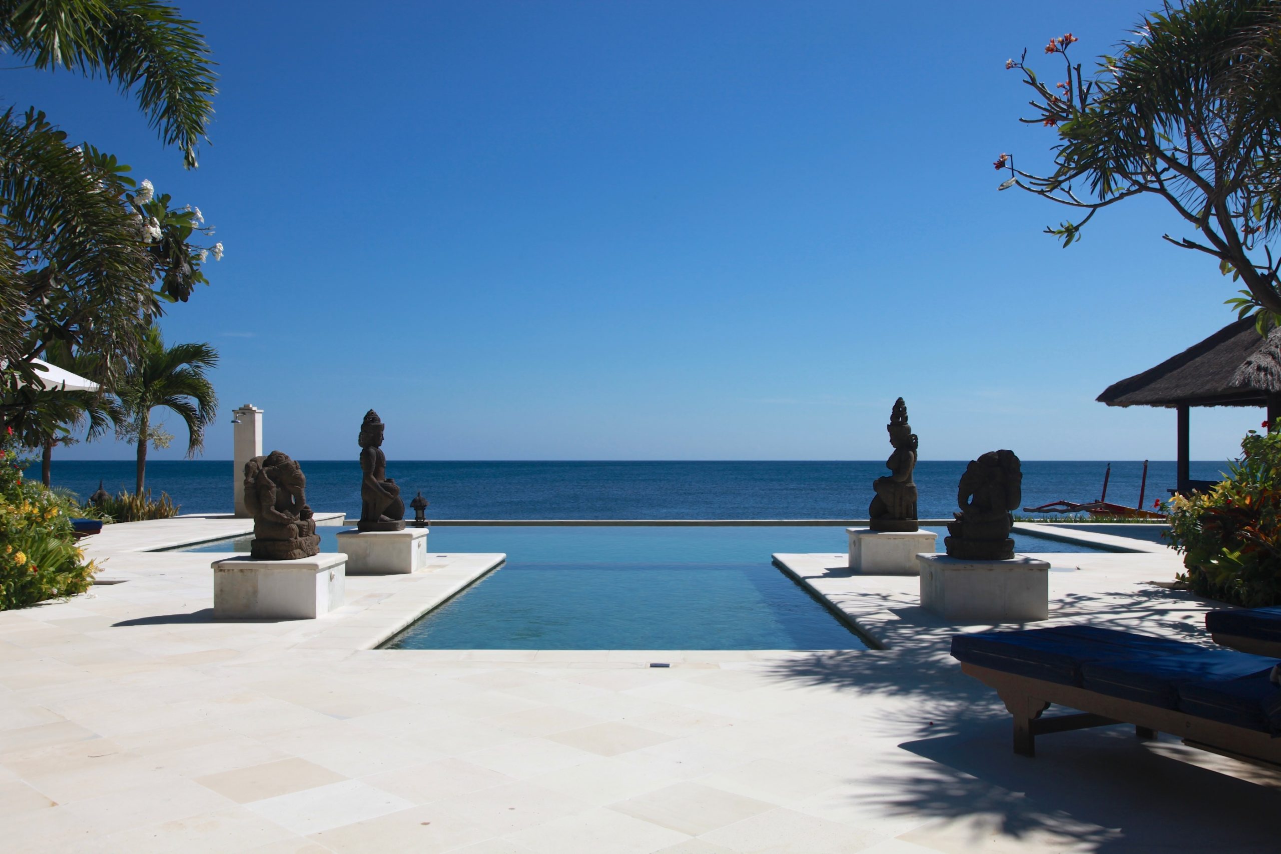 Villa Sali: luxury beach villa