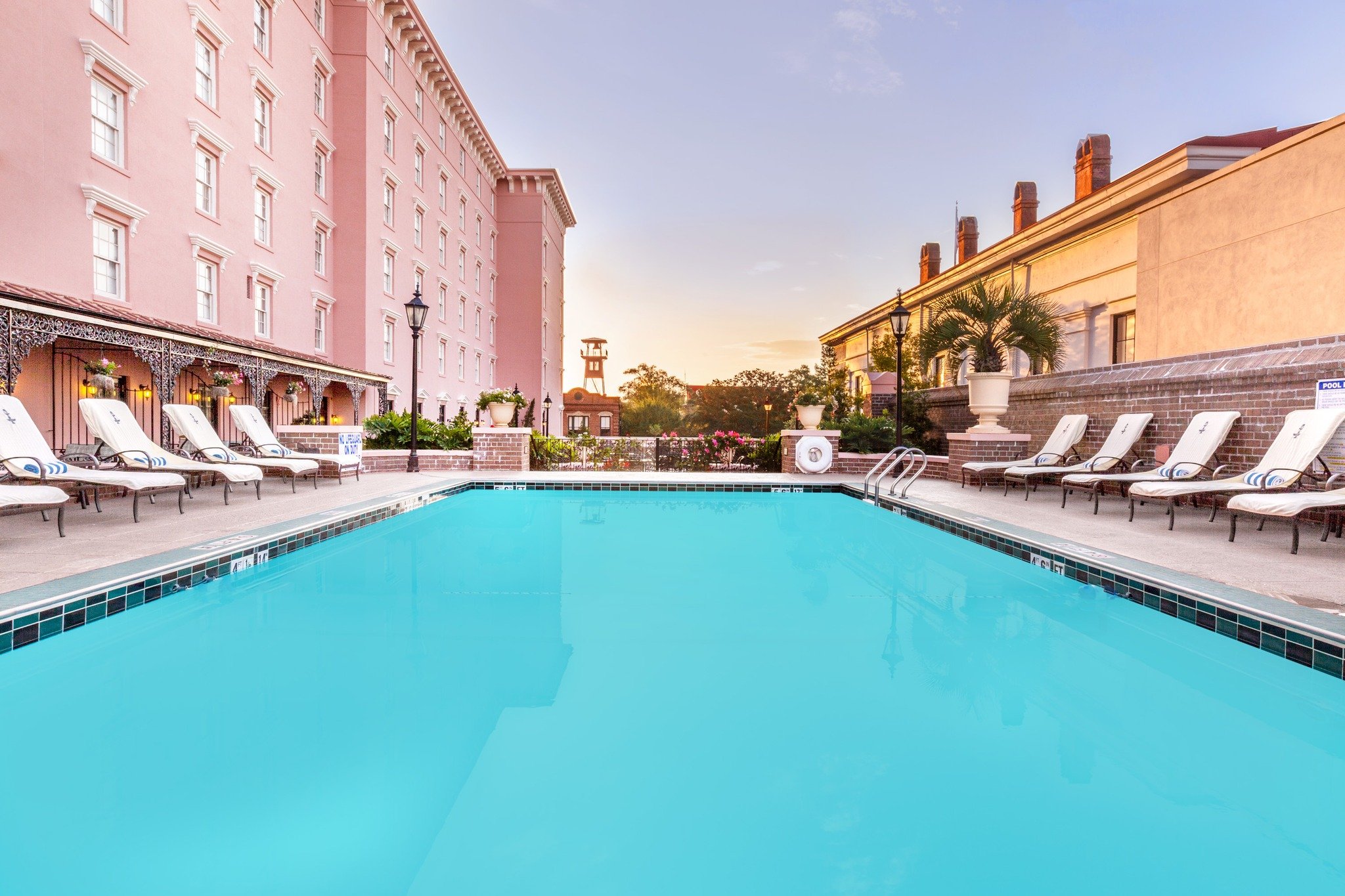 Downtown Charleston Hotel with Pool