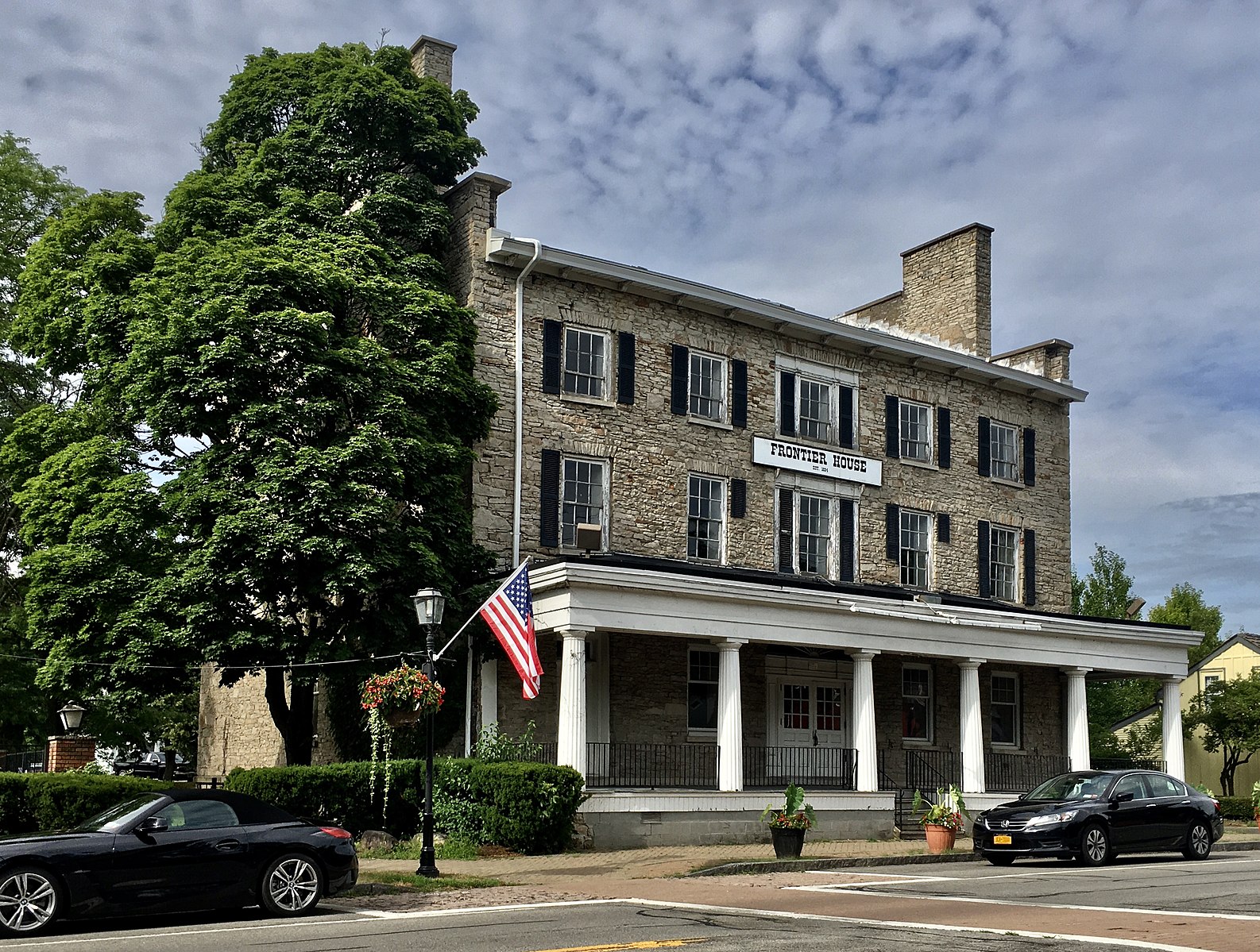 Frontier House, Lewiston, New York