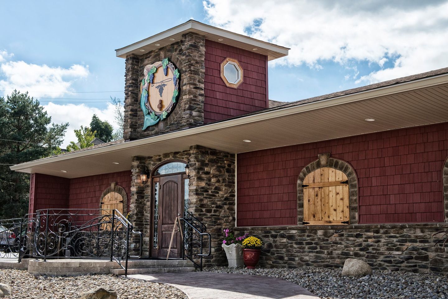 A winery overlooking the beautiful Portage Lakes