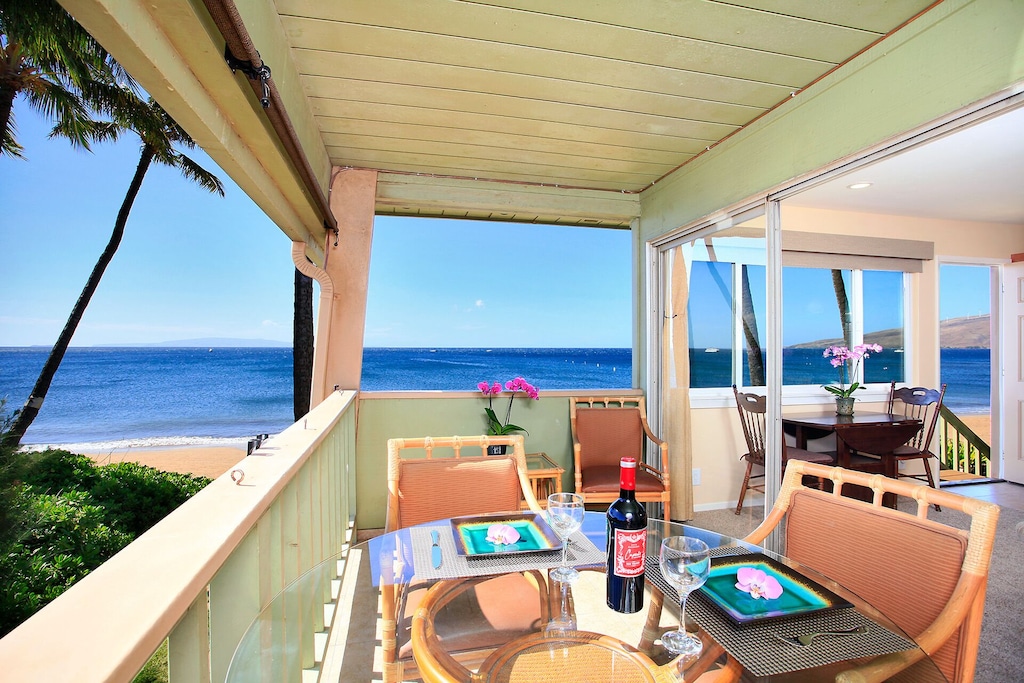 Direct Beachfront Spectacular Ocean Views - Fully Renovated