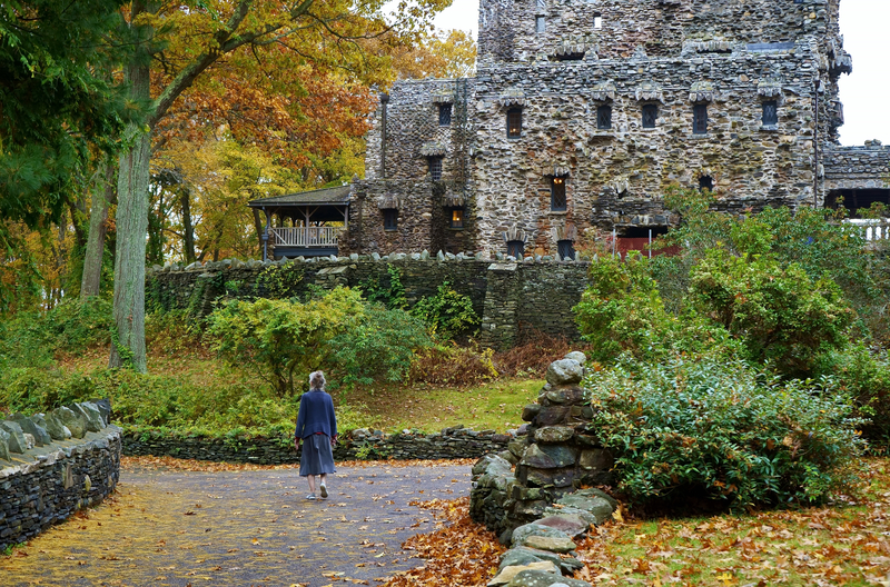 Gillette Castle, Chester