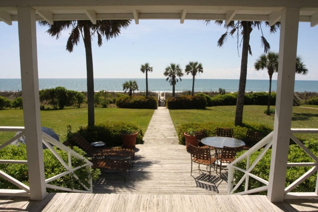 Beautiful 5 bedroom oceanfront house on Golden Mile in central Myrtle Beach