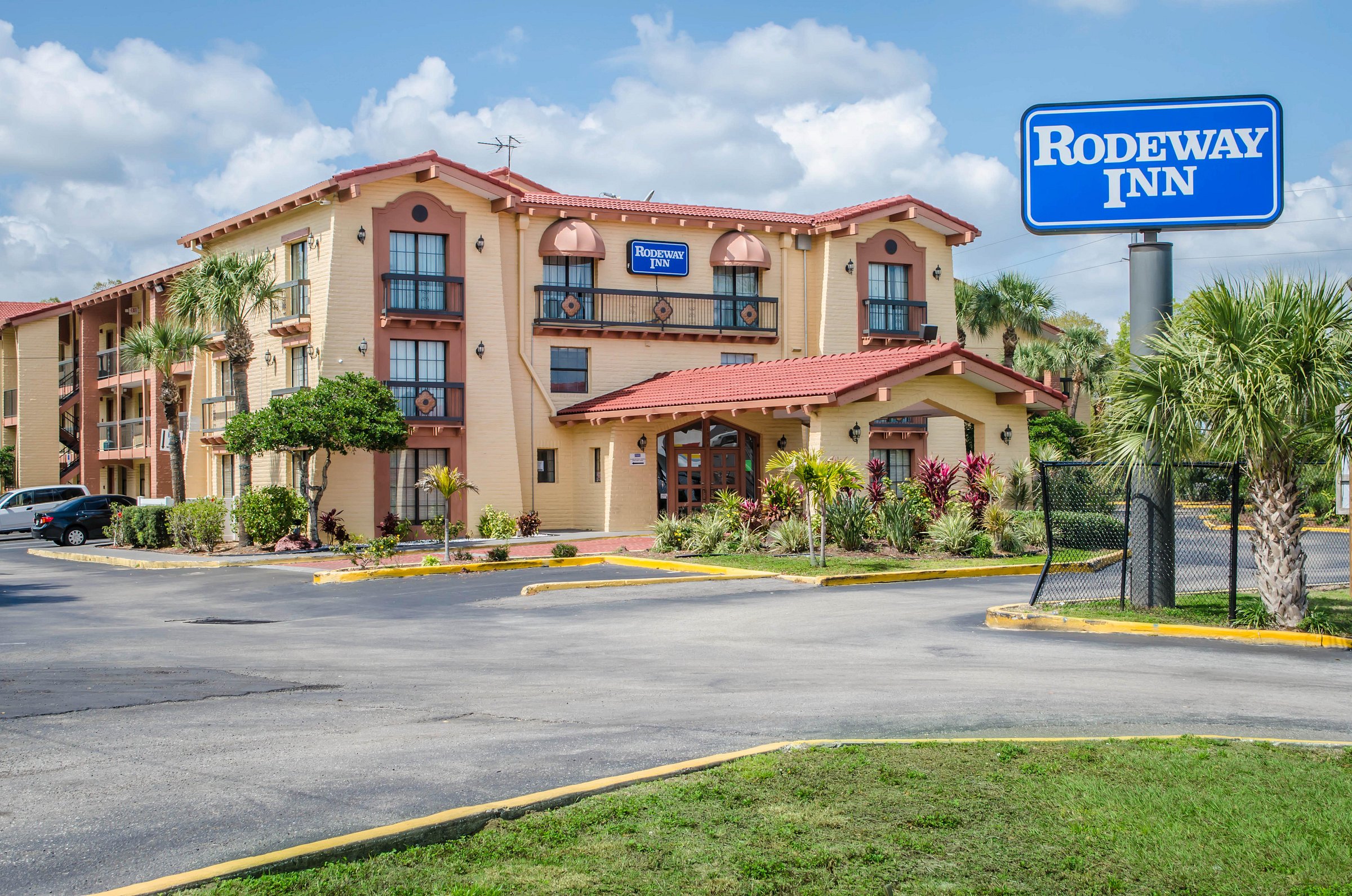 Rodeway Inn Near Ybor City - Casino