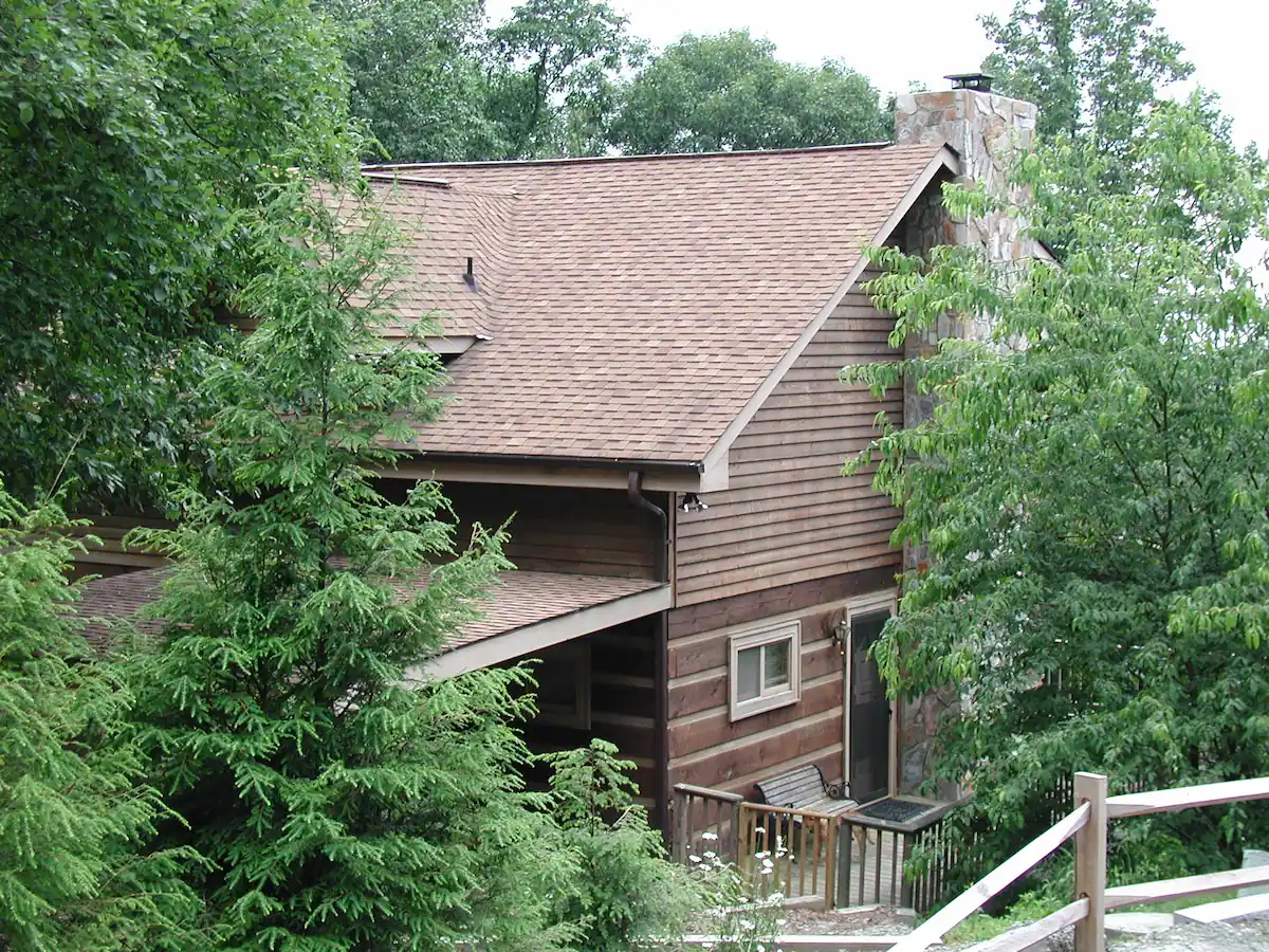 O'Connor’s Retreat with Views and Hot tub - Lenoir