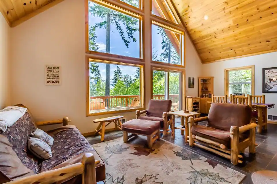 Lake Wenatchee Cabin 