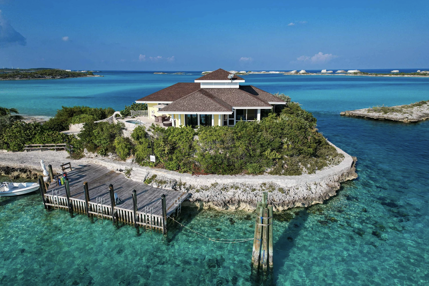 Fowl Cay Resort