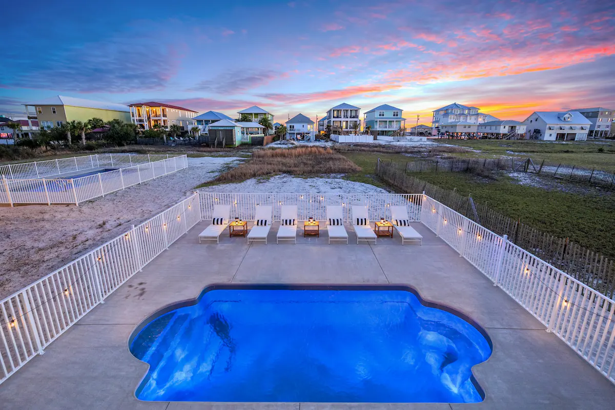 Awesome private space in an adorable beach house