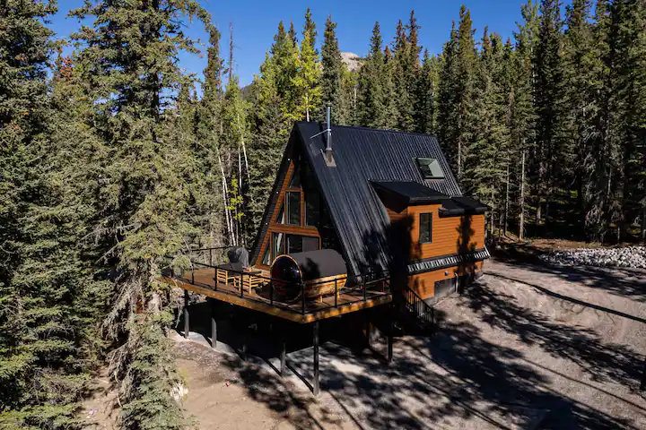 14 Coolest Cabin Rentals In Alberta, Canada – Trips To Discover