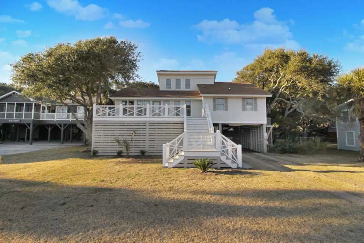 Centrally located on lovely Edisto Beach